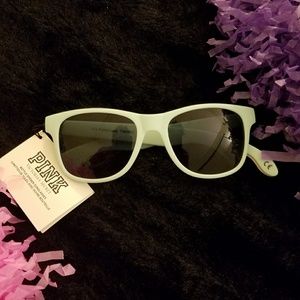 Pink Victoria’s Secret sunnies!!